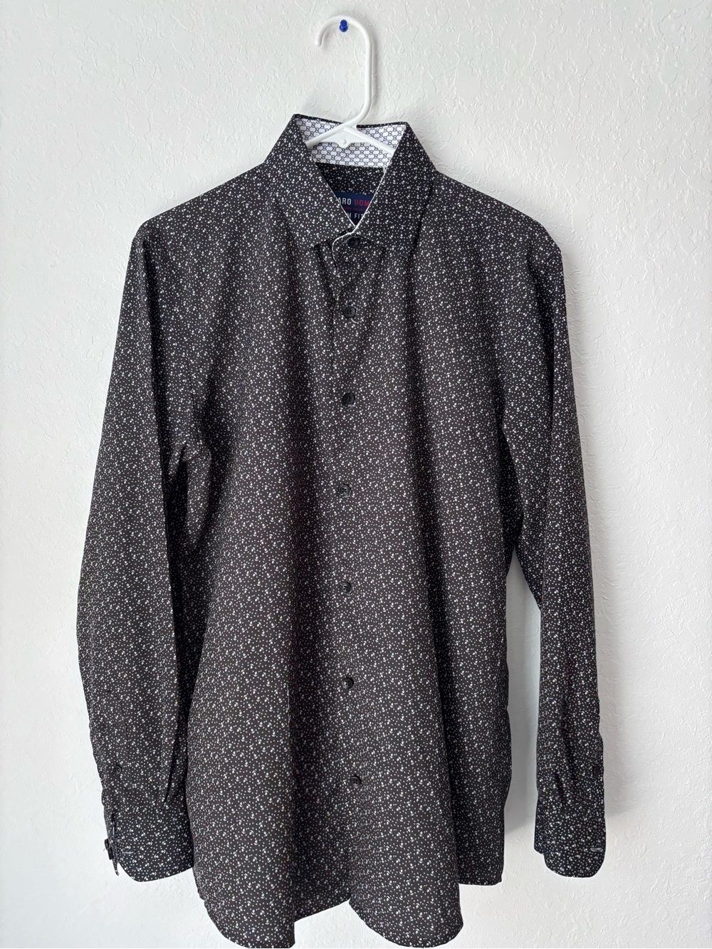 Azaro Uomo Mens Slim Fir Performance Black Button-Up Shirt with White Anchors